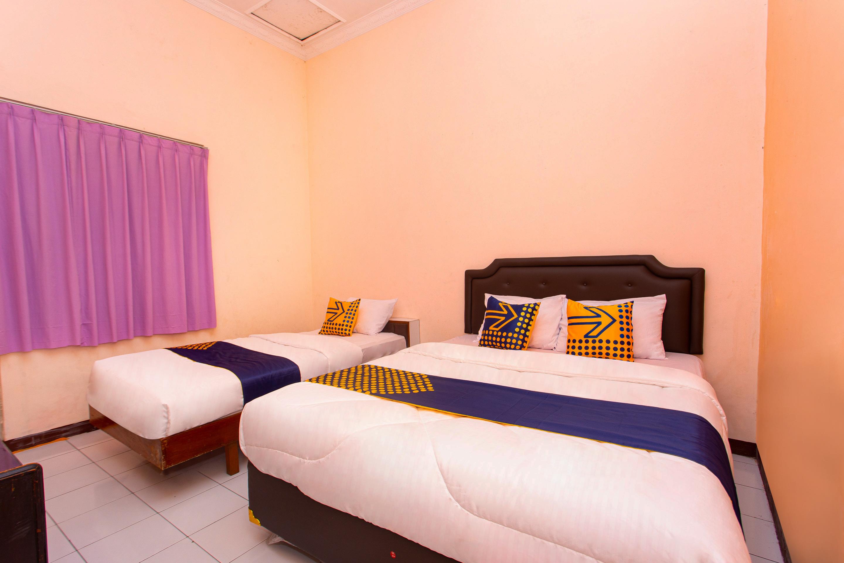 Spot On 2697 Homy House Hotel Semarang Ngoại thất bức ảnh
