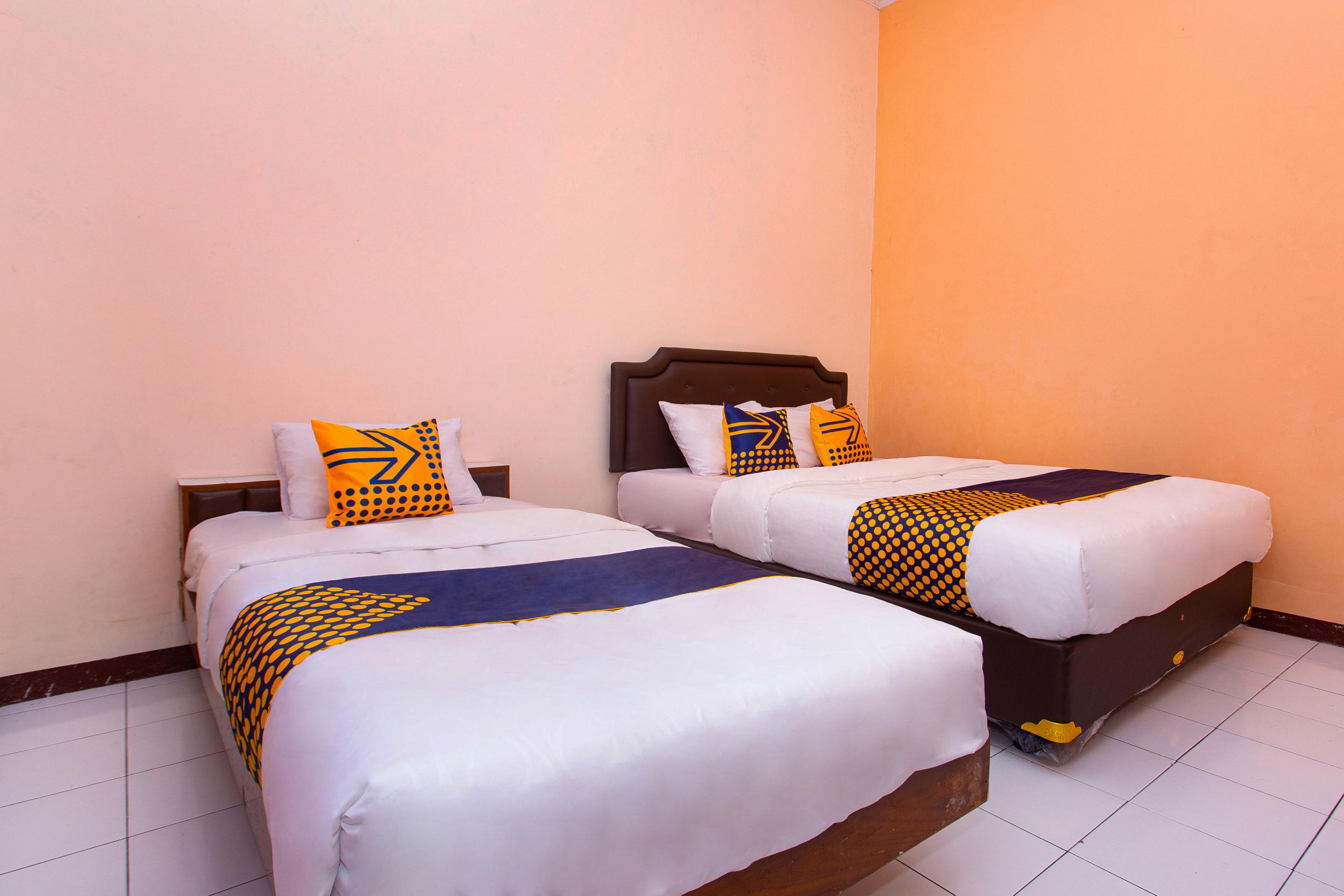 Spot On 2697 Homy House Hotel Semarang Ngoại thất bức ảnh