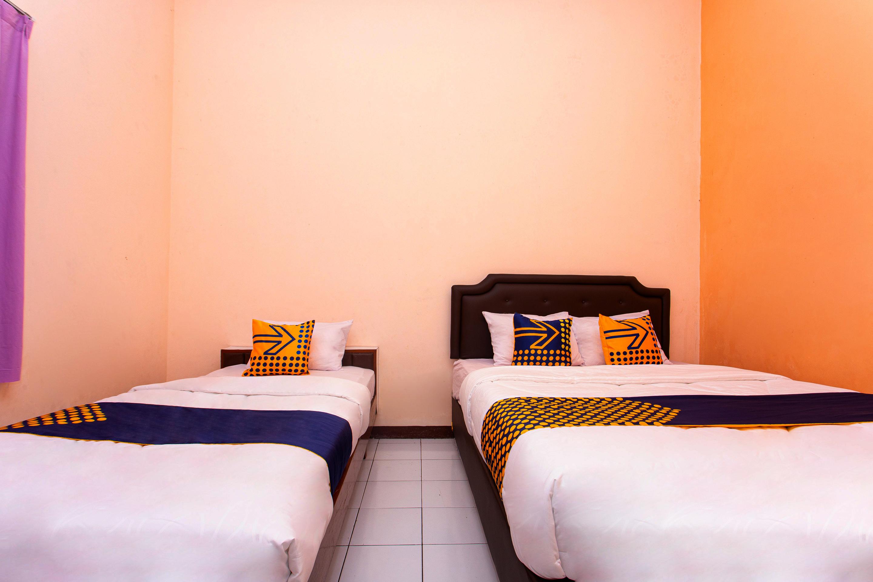 Spot On 2697 Homy House Hotel Semarang Ngoại thất bức ảnh